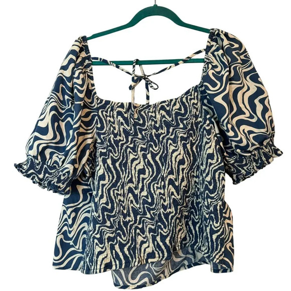 Ava & Viv Womens Cropped Blouse Top 2X Blue Cotton Short Sleeves V-Neck Smocked - Picture 2 of 8